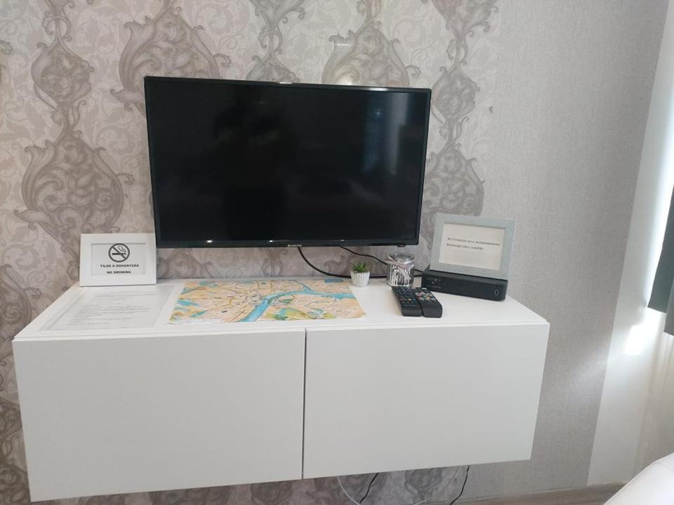 Apartment Pompar Belvarosi *